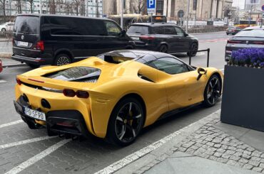 (Rental?) [Ferrari SF90] spotted in Warsaw
