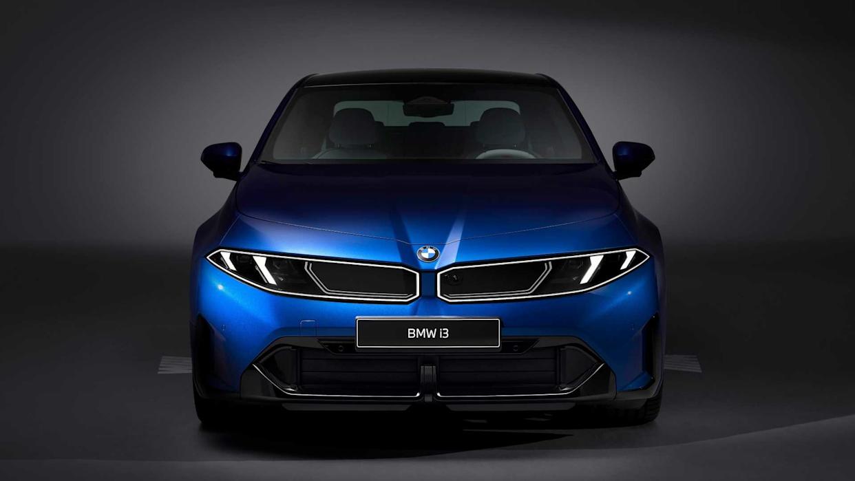 2027 BMW i3 Exterior Studio Front View 2