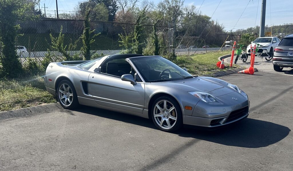 [Acura NSX] Spotted in Nashville TN.