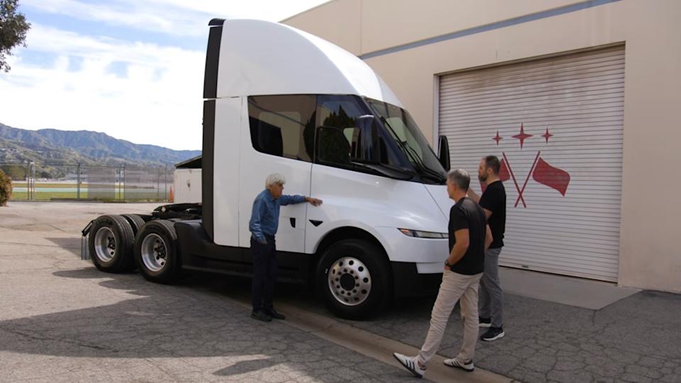 Jay Leno's Garage &sol; YouTube