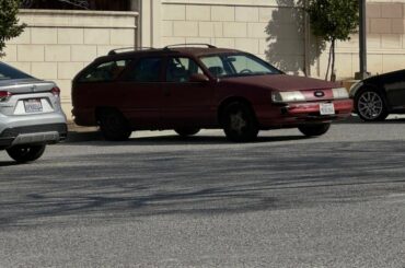 Spotted this old rare Ford Taurus wagon in rough condition. Don’t see these anymore nowadays.