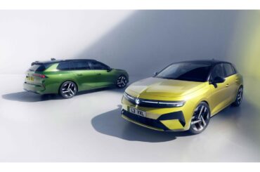 NEW VAUXHALL ASTRA: PRICE PARITY BETWEEN ELECTRIC, HYBRID AND PLUG-IN HYBRID VERSIONS AND BODYSTYLES