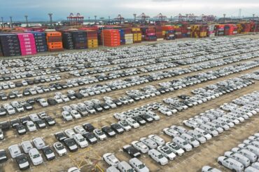 Chinese automakers ride EV wave with strong 2025 growth