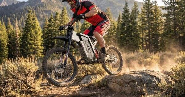 EKX Enters US Market With High-Speed Electric Dirt Bike Launch: Introducing the EKX X21 Max