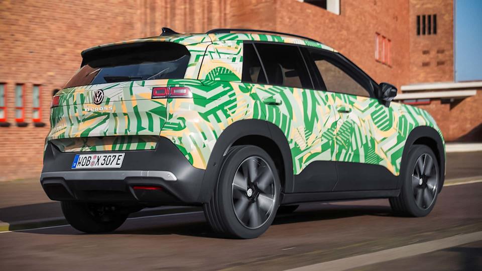 VW ID Cross series version disguised on factory pictures (2026)