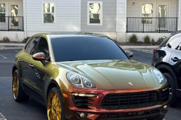 Very tasteless [PORSCHE MACAN] spotted in St Pete, FL.