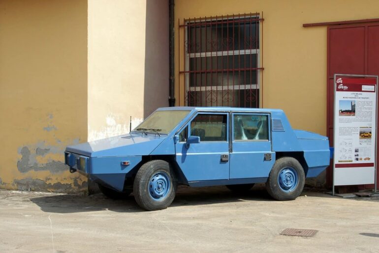 OTO Melara ED, an experimental or prototype electric vehicle (likely standing for "Elettrico Dimostrativo" or similar, meaning "demonstrator electric") developed by the Italian defense company OTO Melara (now part of Leonardo).
