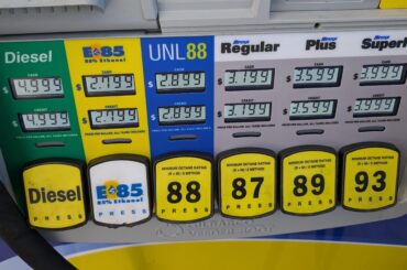 OK - what is the difference between E85, UNL88 and Regular? I just wanna fill up my Honda.