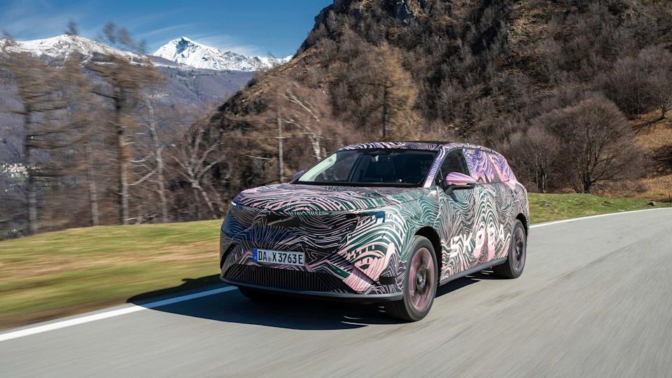 2027 Skoda Peaq teaser