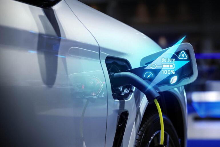 China's New Sodium-Ion EV Battery Can Fully Charge In Just 11 Minutes