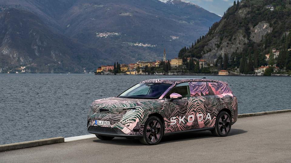 2027 Skoda Peaq teaser