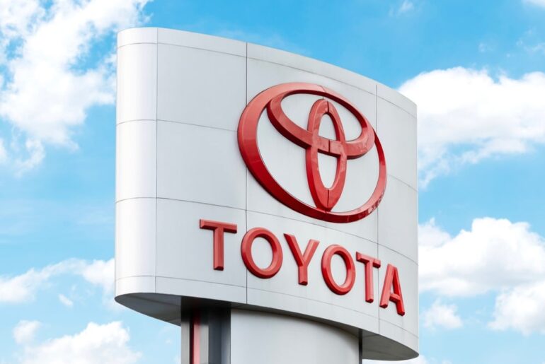 Toyota global sales fall 2.3% in February
