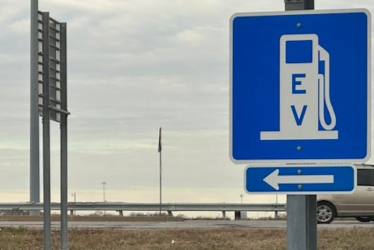 Casey’s Store in Glasgow becomes Kentucky’s sixth charging station