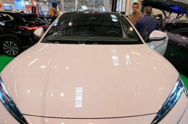 Canada should 'absolutely' match Poland's Chinese EV ban at military bases: expert