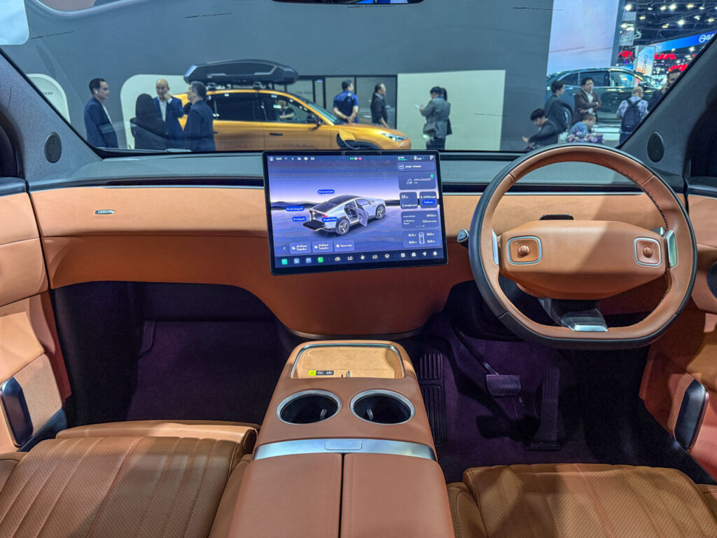 Deepal E07 truck dashboard