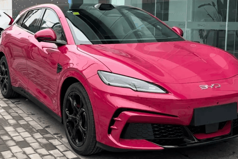 BYD to launch flash-charging 2026 Seal 06 GT and Seal 06 DM-i wagon on April 2nd