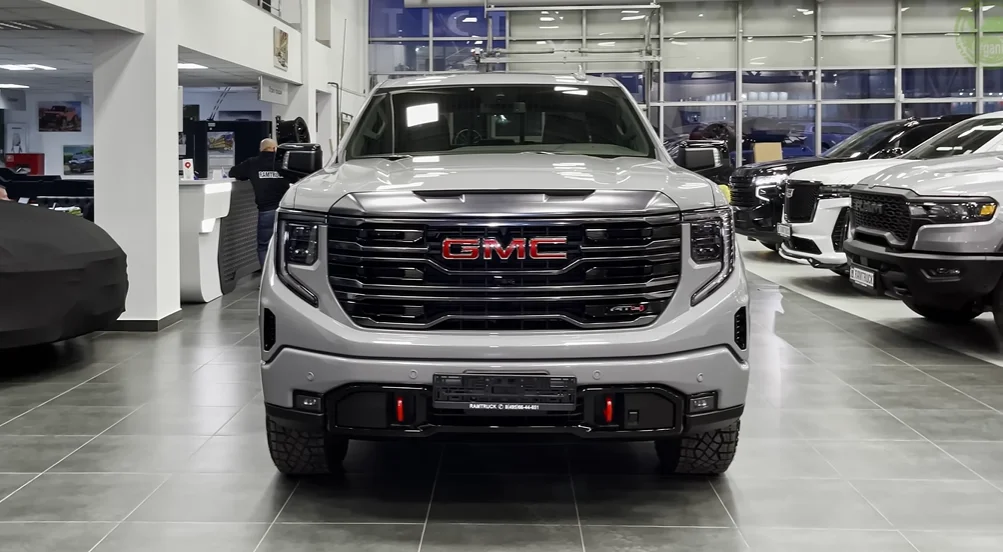 Man breaks down what it costs an American to charge a Tesla monthly vs. using gas for a GMC Sierra and the difference is stark