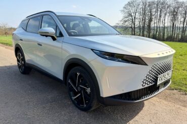 Omoda 7 SHS review: family-style plug-in hybrid SUV targets fashion-conscious buyers