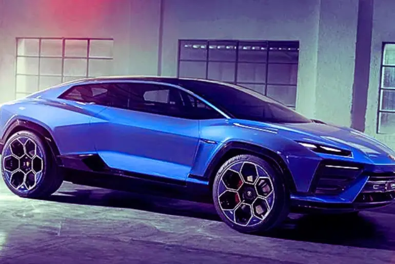 Advertisement - Square Banner