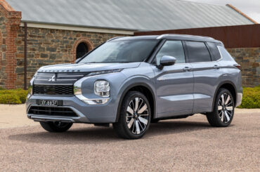 Mitsubishi Outlander PHEV pricing and specifications confirmed! More EV range and Yamaha stereo for hybrid midsize SUV