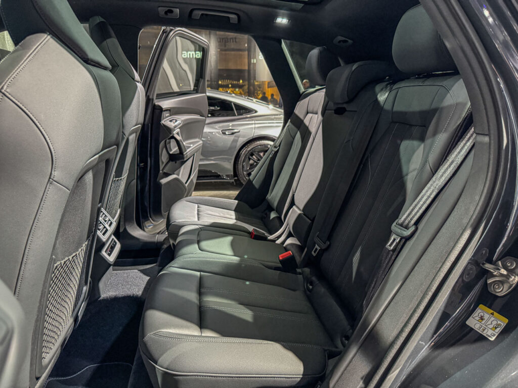 New Audi Q5 eHybrid PHEV rear seat