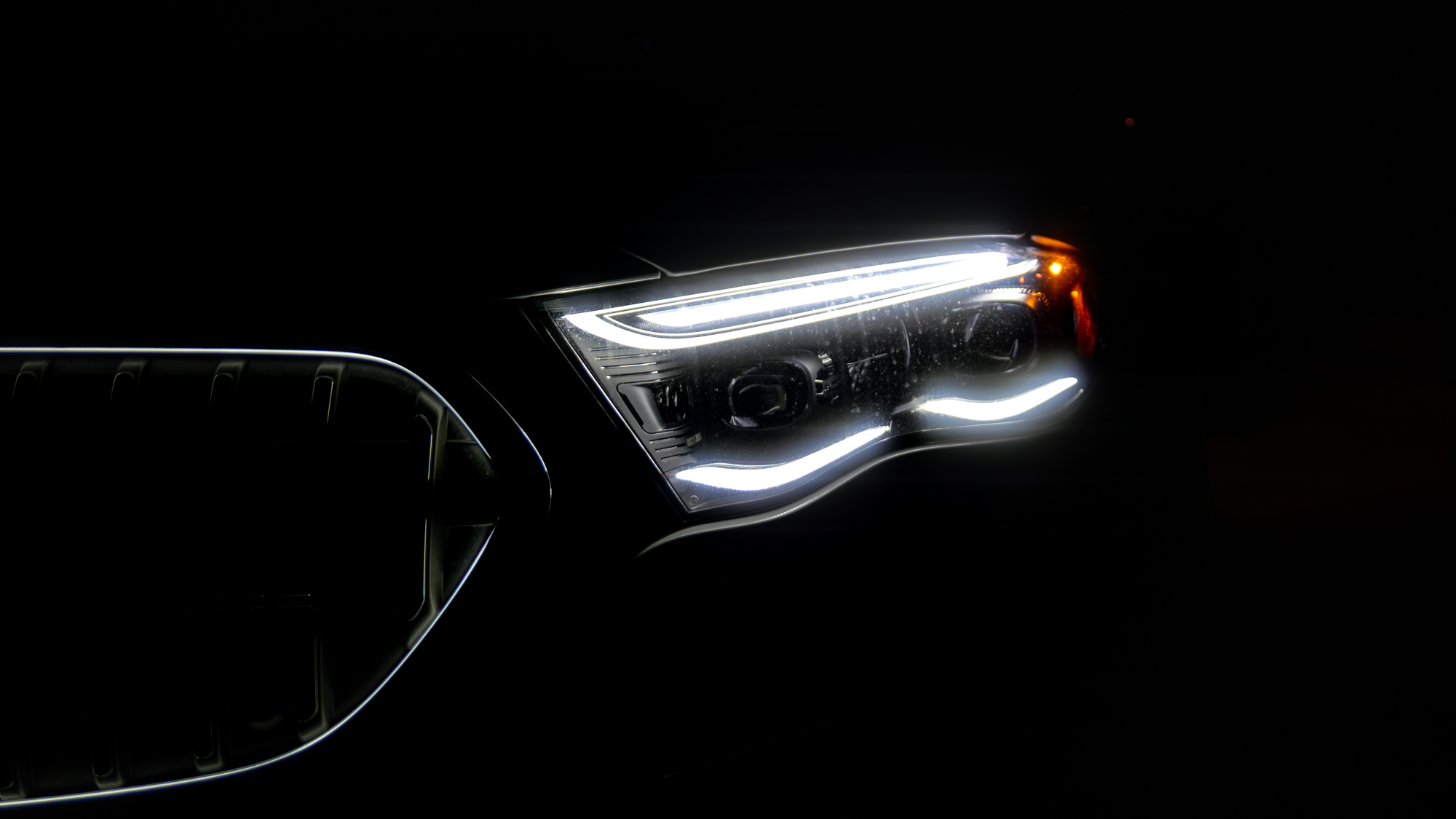 2026 Mercedes-AMG E53 Hybrid Wagon review.