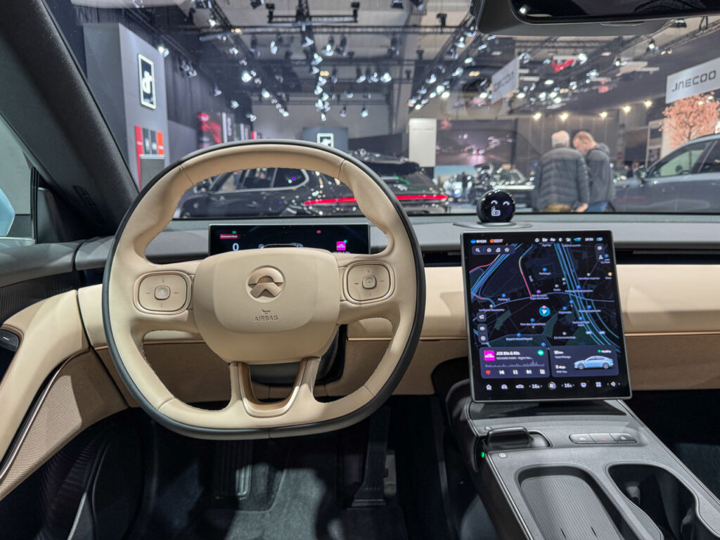 Nio ET5 sedan steering infotainment