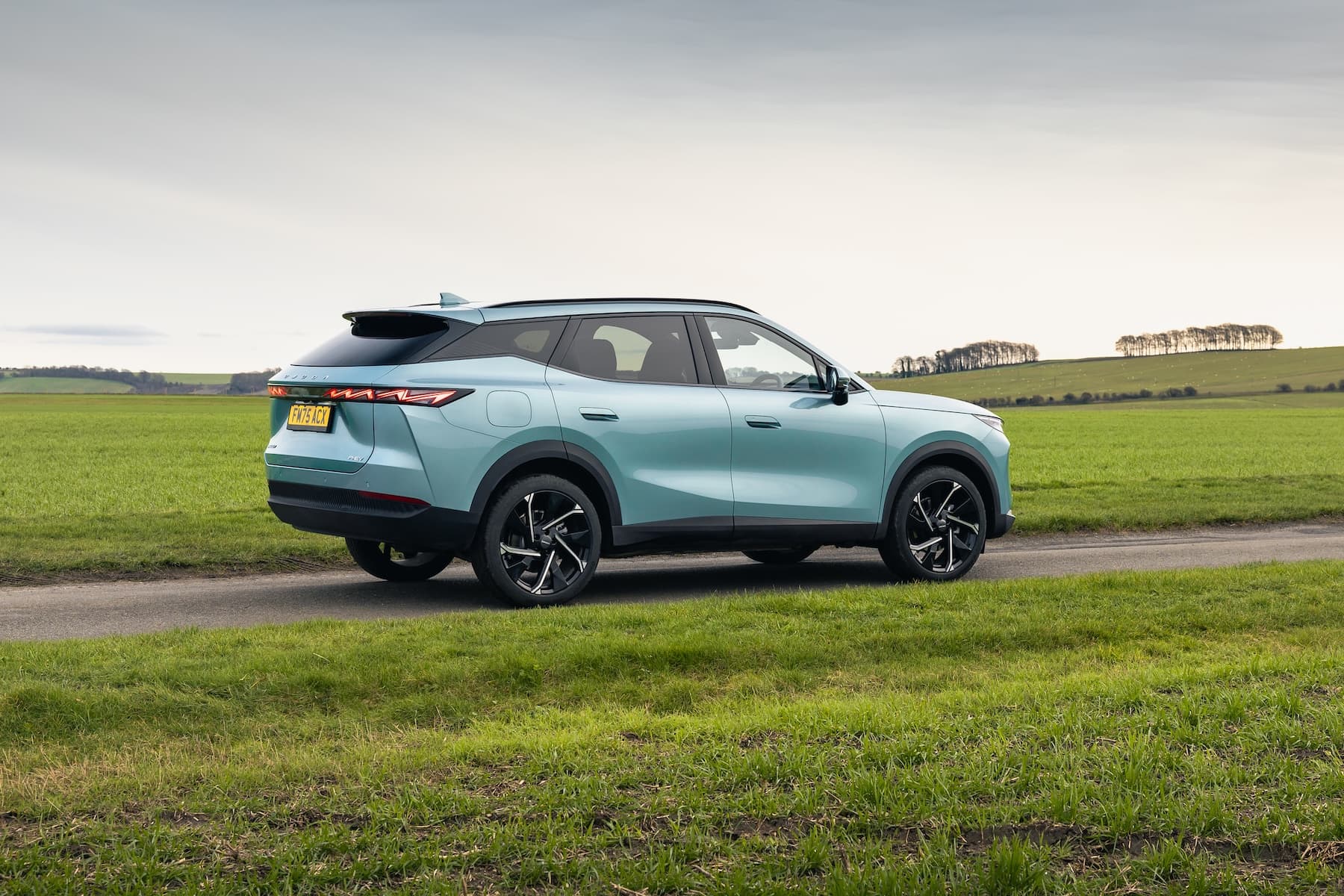 Omoda 7 (2026 onwards) - rear, static