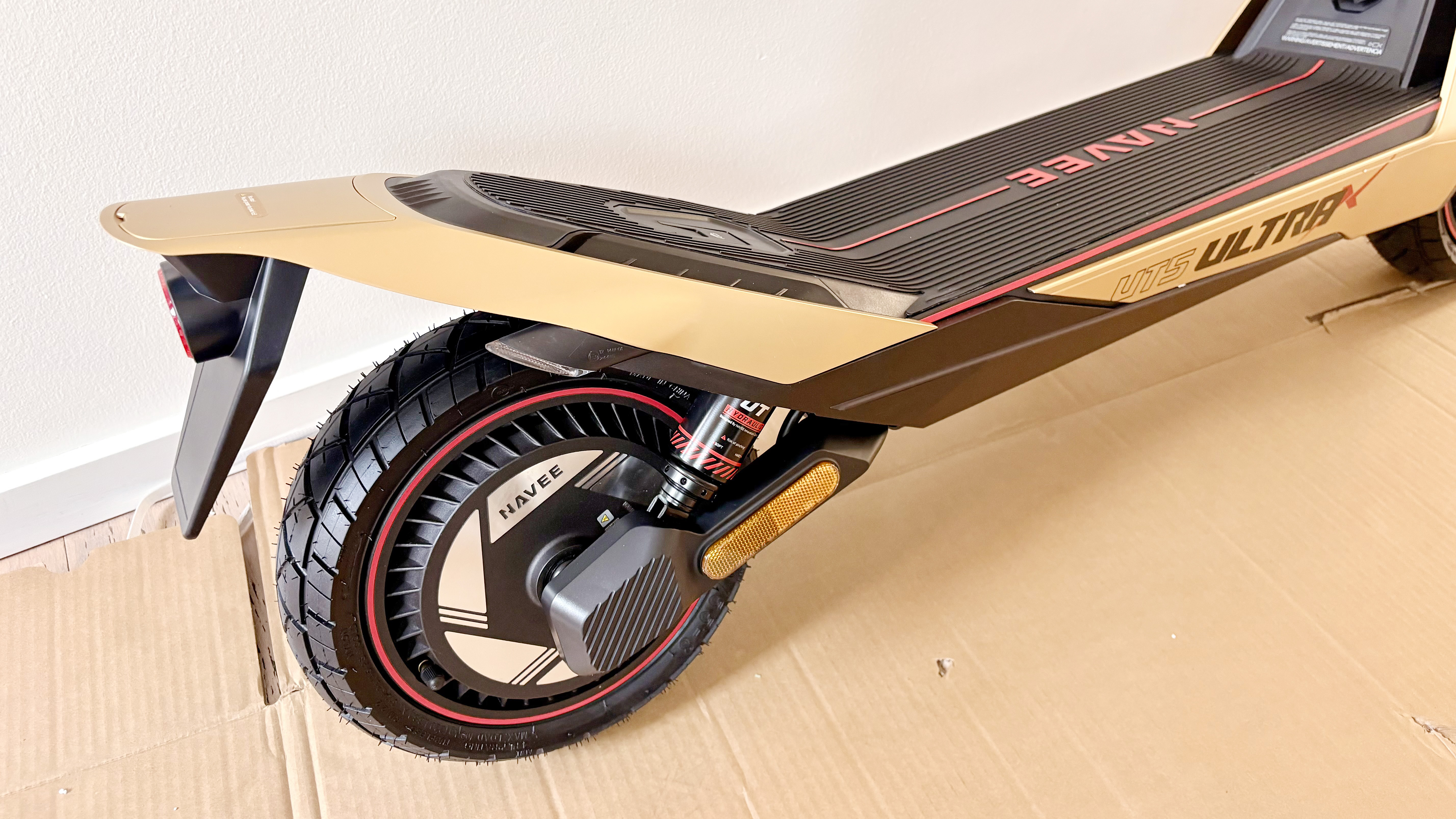 Navee UT5 Ultra X e-scooter