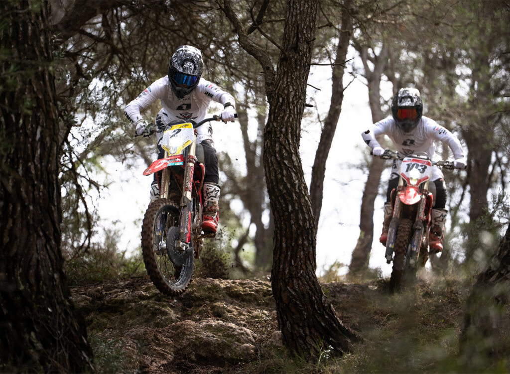 Stark Future enters FIM EnduroGP World Championship with dedicated Race Team - THE PACK - Electric Motorcycle News