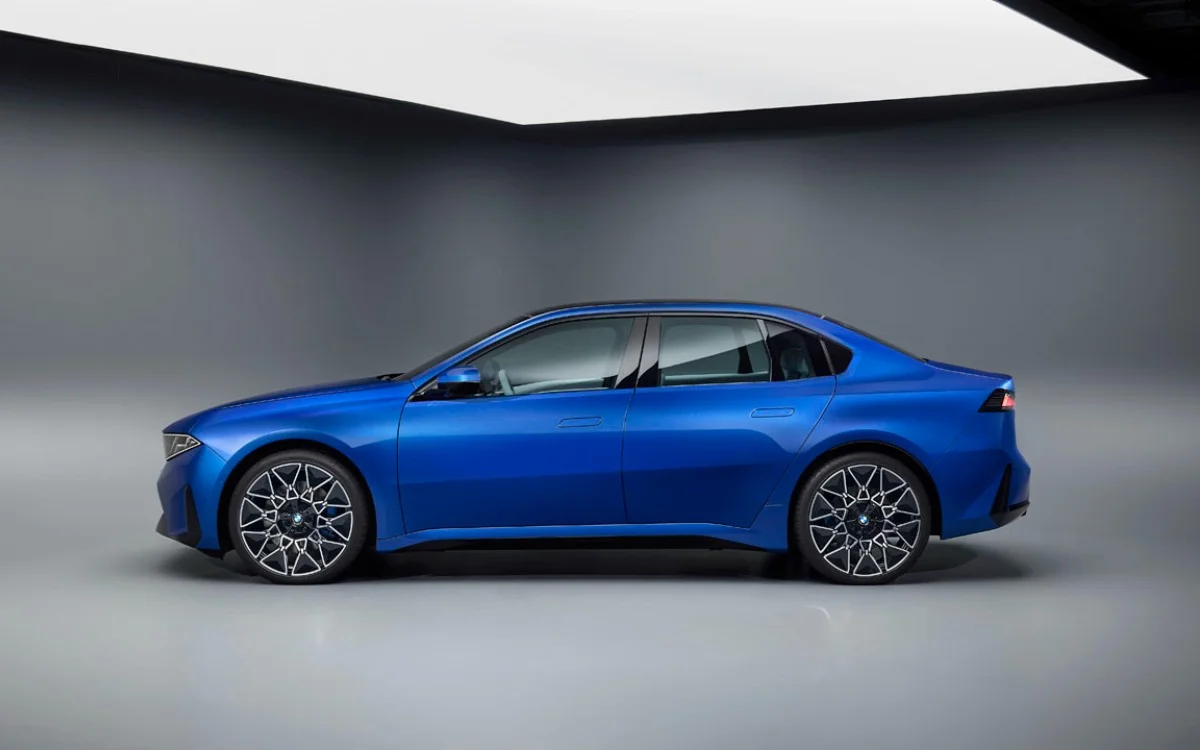 BMW finally revealed the new i3 and the electric sedan has some of the most impressive EV specs on the market underneath it