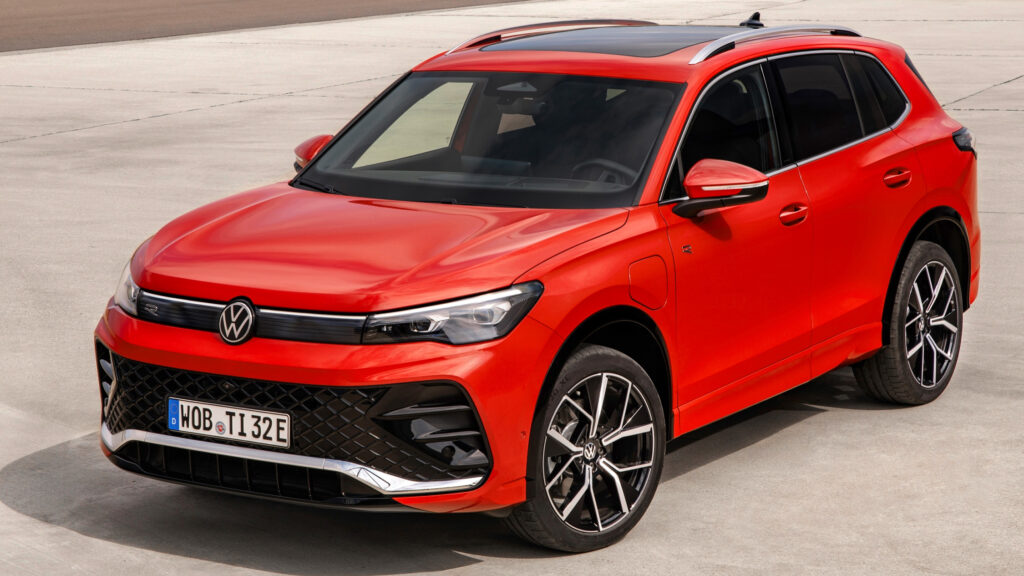  Two Major CEOs Call Plug-In Hybrids “Fake” And “Worst”