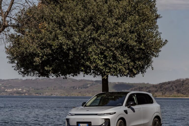 Leapmotor B10 plug-in hybrid will be priced at £31,495 – The Irish News