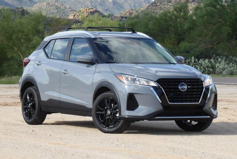 1st Gen Nissan Kicks Facelift is the official car of what/who?