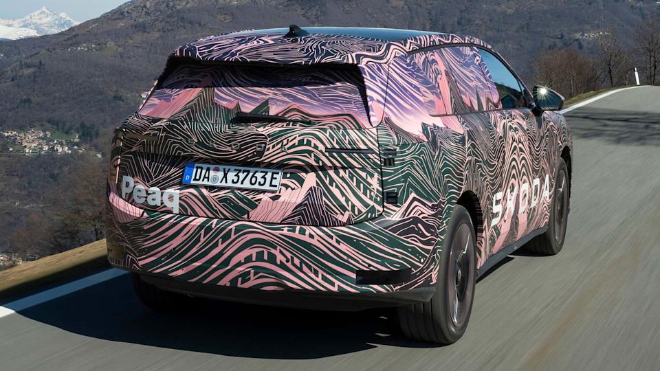 2027 Skoda Peaq teaser