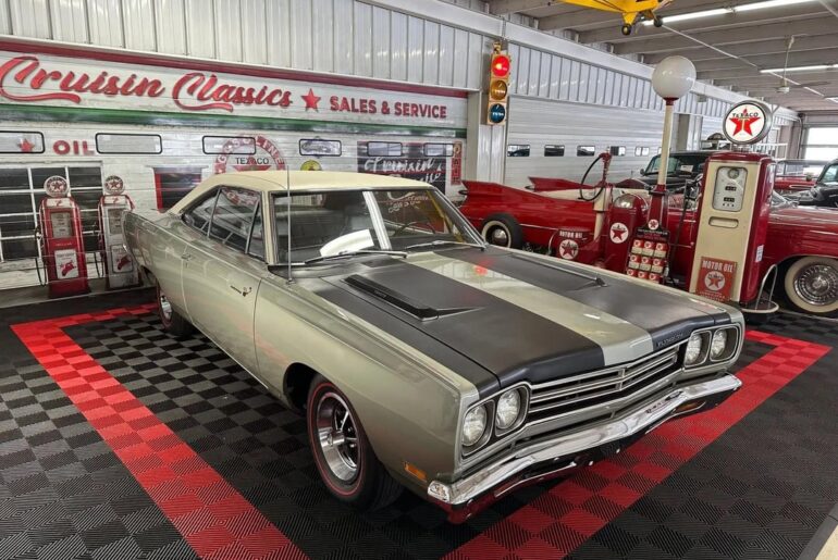 1969 Plymouth Road Runner