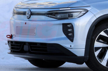 Volkswagen’s Electric Tiguan Keeps Pretending to Be an ID.4 in New Spy Photos