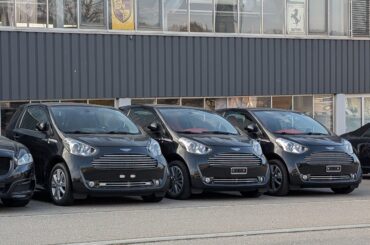 The Holy Trinity, 3x [Aston Martin Cygnet]