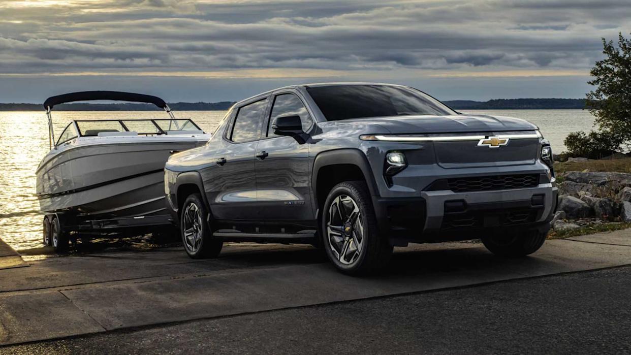 2024 - 2026 Chevrolet Silverado EV