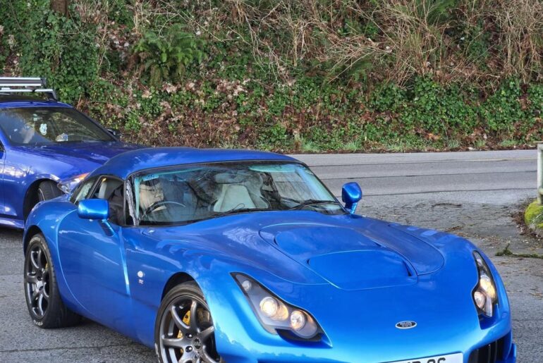 [tvr sagaris] in a car meet