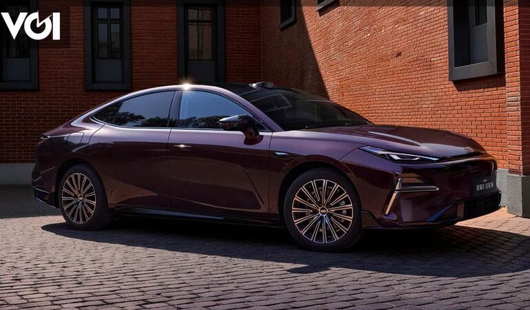 Geely Starshine 8 Now Has LiDAR and a Range of Up to 1,725 Km