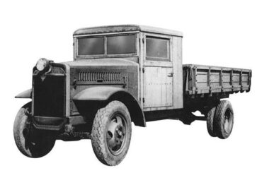 In WWII as conditions got worse for Japan, manufacturing processes were simplified. The Toyota KC truck went down to a single headlight and the front brakes were removed. More body components were made of wood as opposed to steel