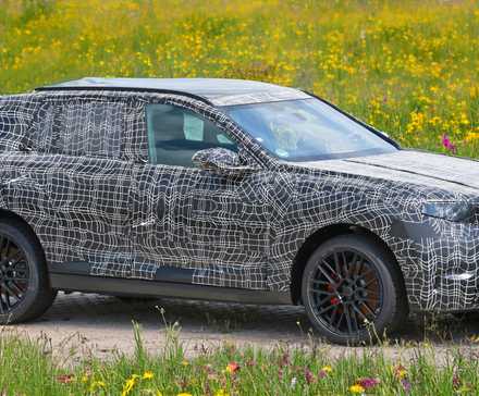 BMW iX5 first photos 5