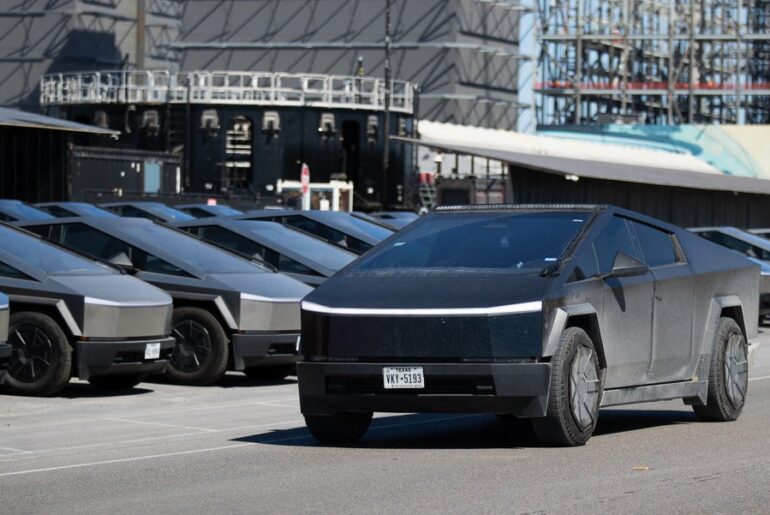 House Transport Committee Head Calls for EV Owners to Pay Annual Road Repair Fee