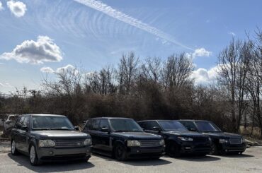 This guy Range Rovers