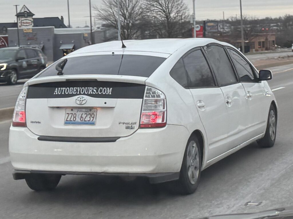 6 door [Prius]