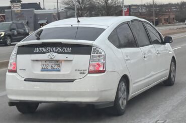 6 door [Prius]