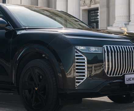 INKAS-Armored Vinfast Lạc Hồng 900 LX front