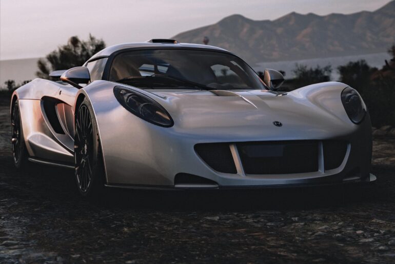 Hennessey Venom GT 2010 [3215x7680]