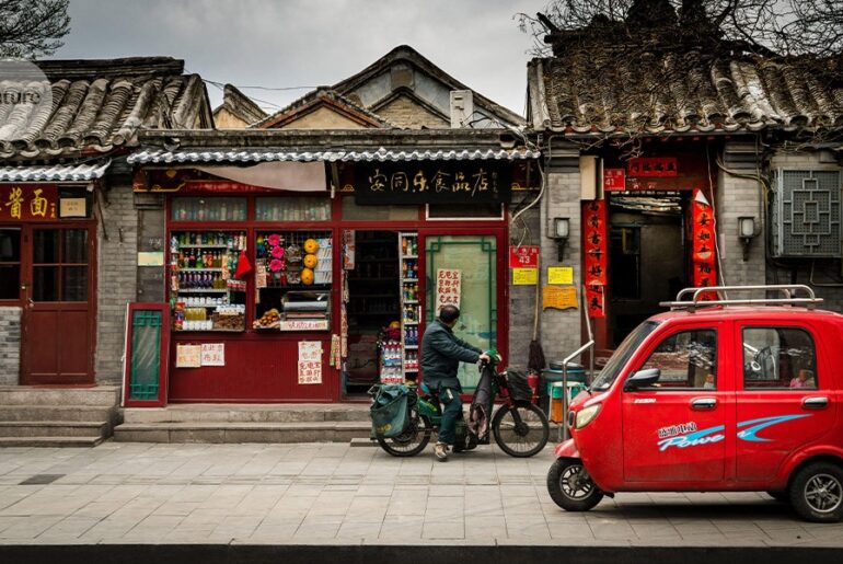 why we need smaller, cheaper electric vehicles